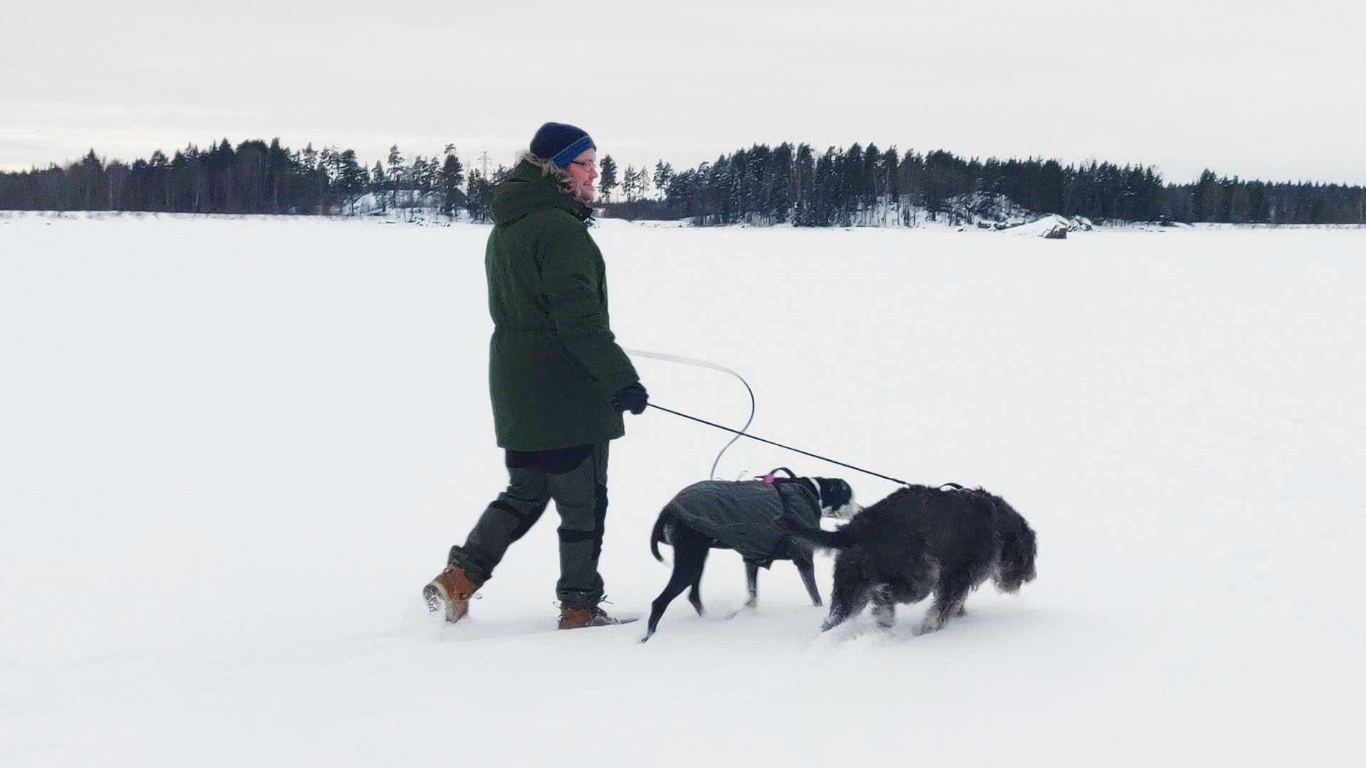 Logistiikan ylemmän AMK-tutkinnon suorittanut Simo Ollanketo