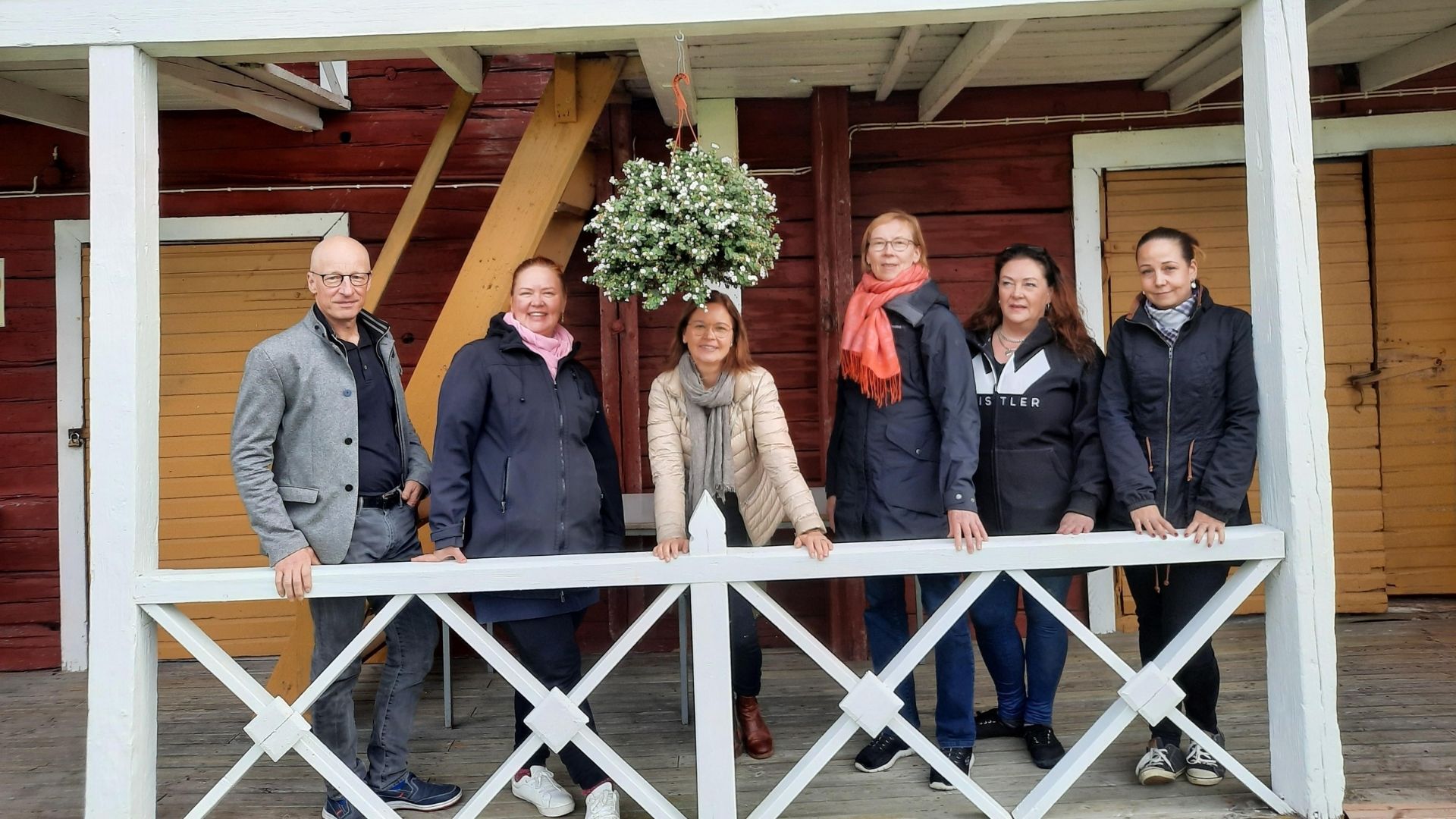 TEKRI mentorit esittäytyvät