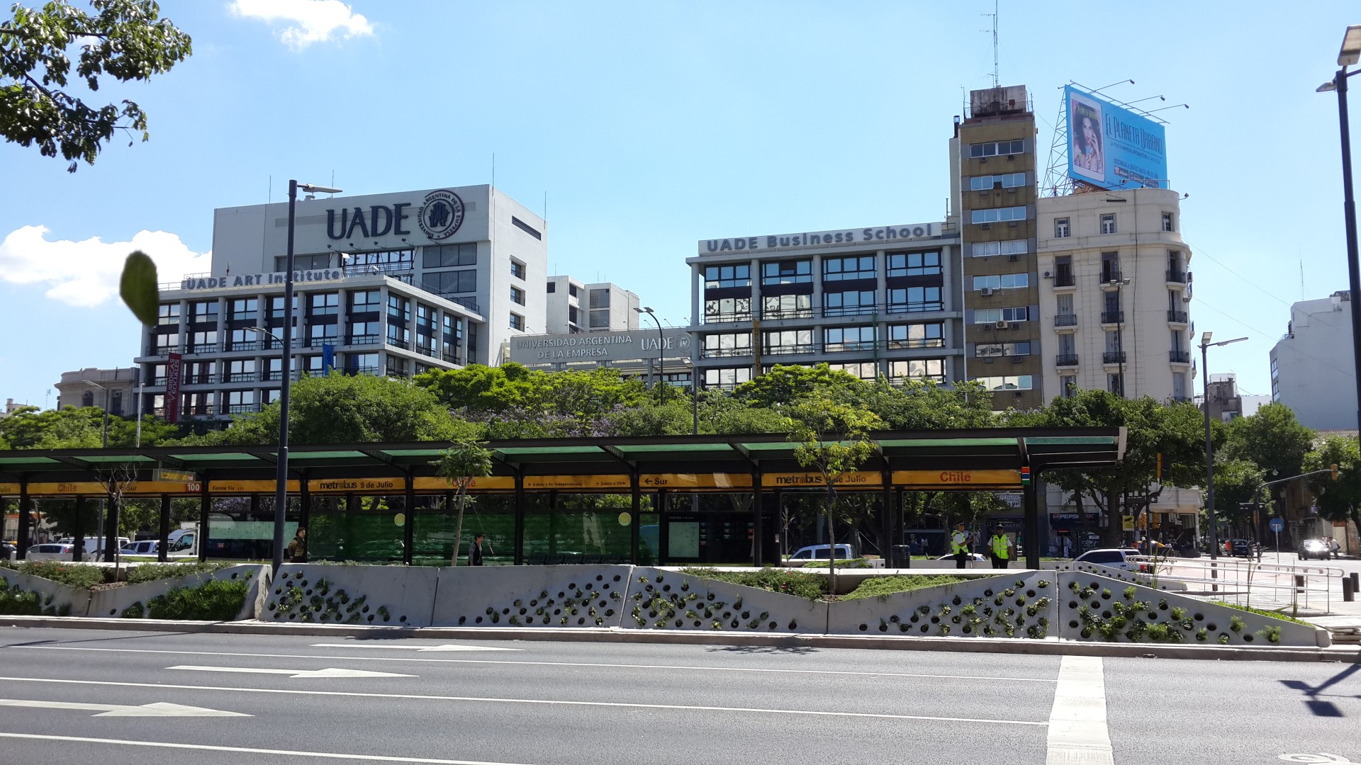 Buenos aires UADE campus.jpg -