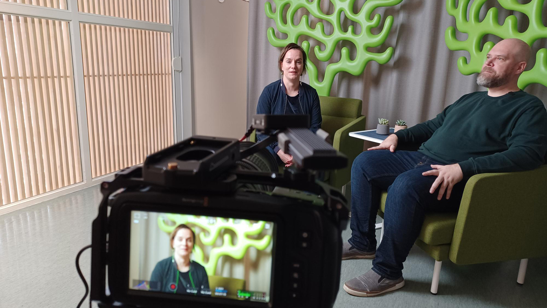 Mus&Te-hankkeessa tuotettavia videoita kuvattiin Jamkin studiolla.