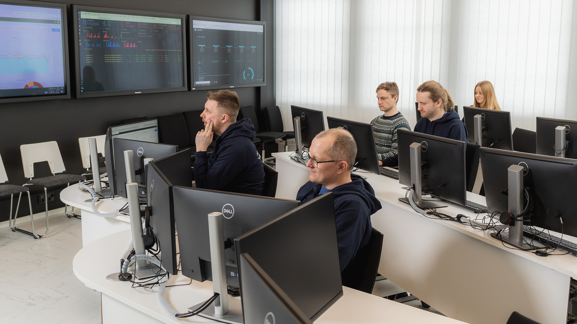 Jamkin kyberturvallisuuden tutkimus-, kehitys- ja koulutuskeskus JYVSECTEC on vuodesta 2011 lähtien ylläpitänyt ja kehittänyt uniikkia, internetistä eriytettyä Realistic Global Cyber Environment (RGCE) -kybertoimintaympäristöä.