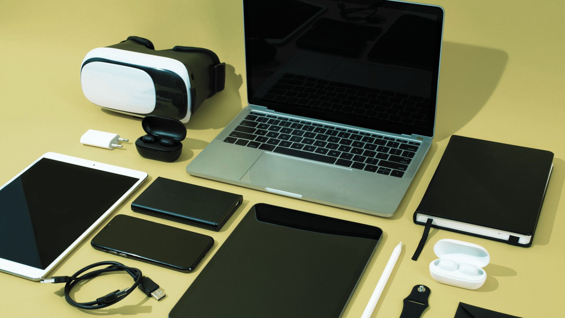 different kinds of digital devices