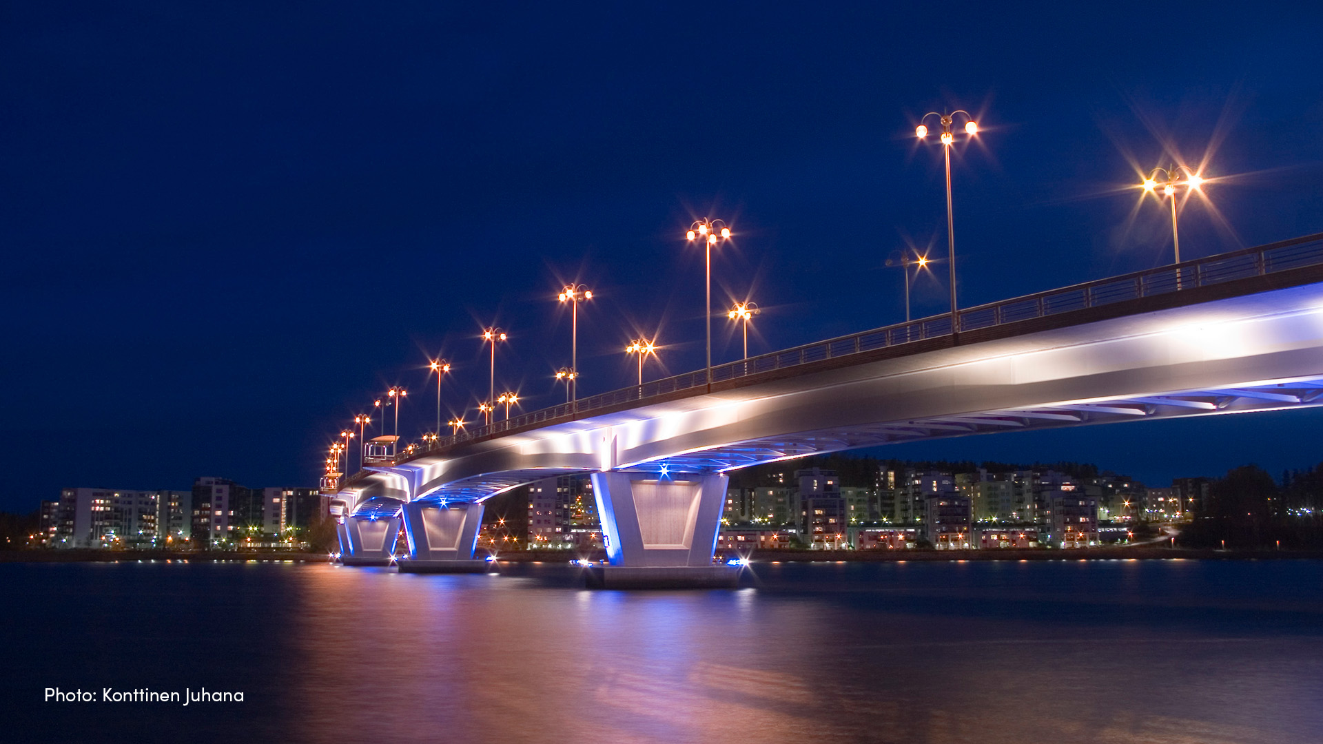 Night time at Kuokkala Bridge