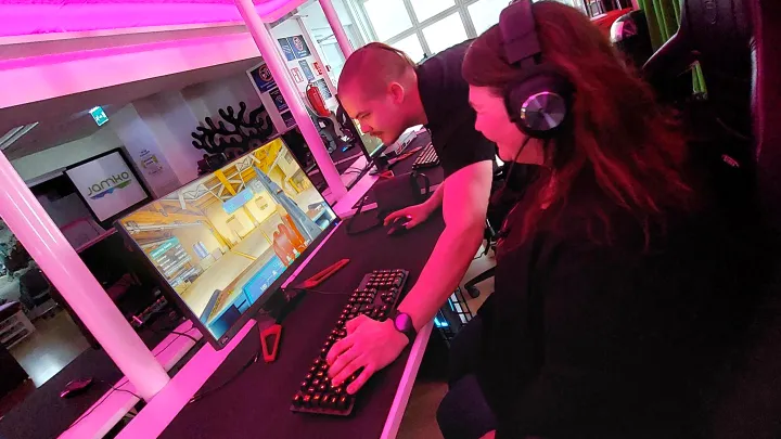 Striimivalmennuksen kuva