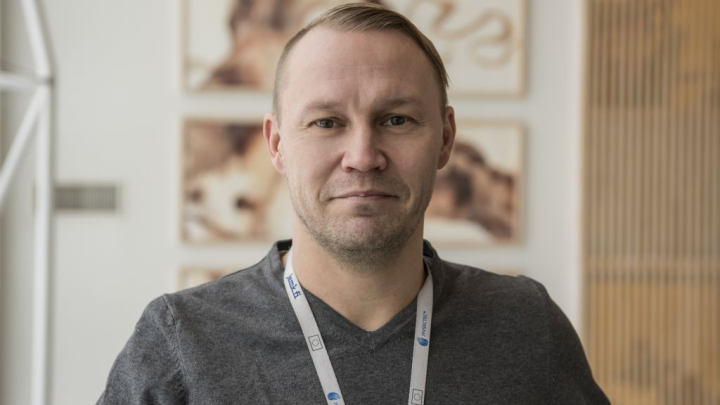 Jamkin tekoälyn ja data-analytiikan yliopettaja ja tekoälyasiantuntija Mika Rantonen
