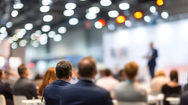 Keynote speaker in a conference